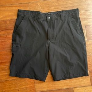 G. H. Bass & Co Men's. Stretch Waistband Quick Dry Shorts